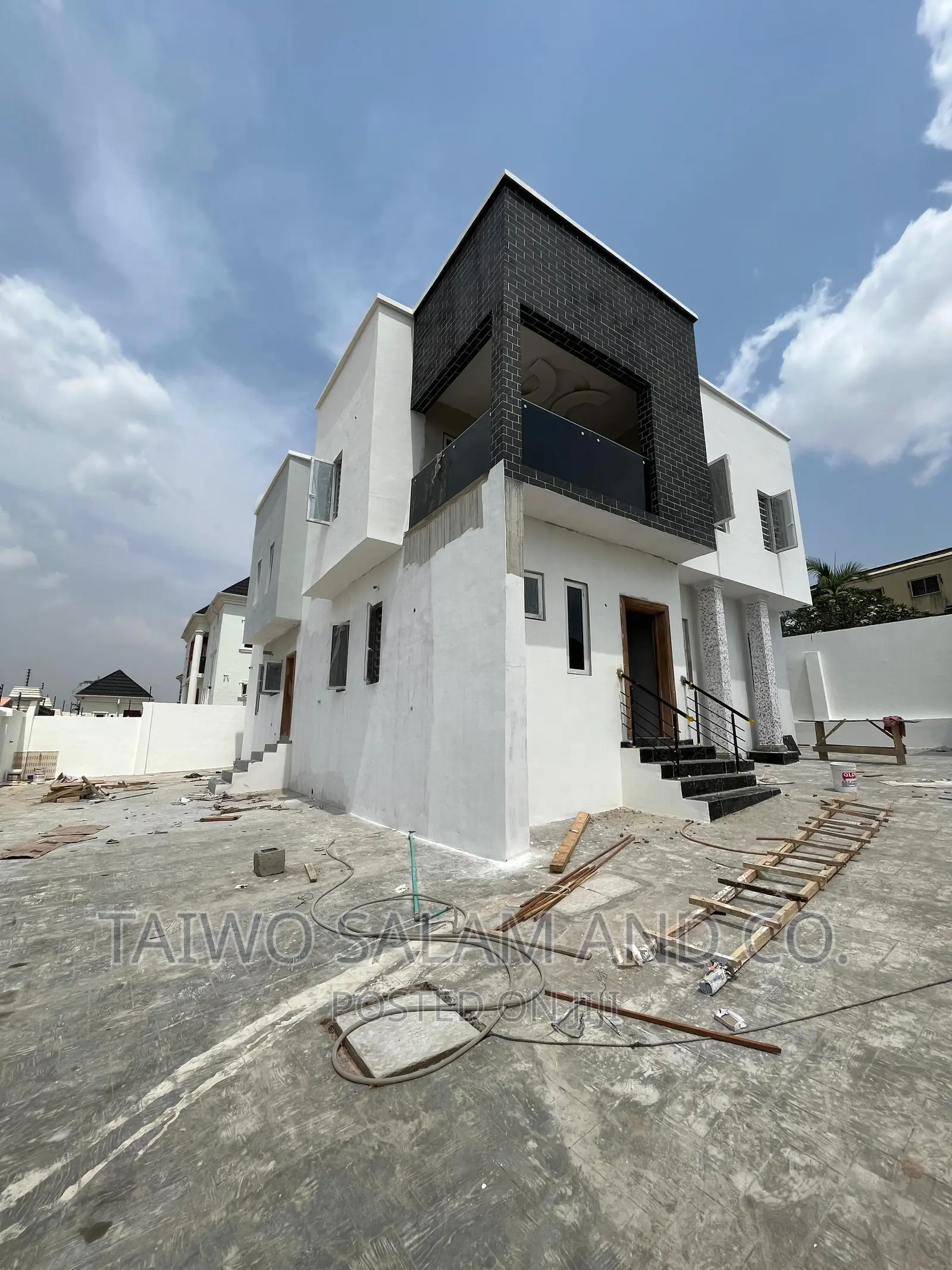 4bdrm Duplex in Rind Road for sale in Rind Road