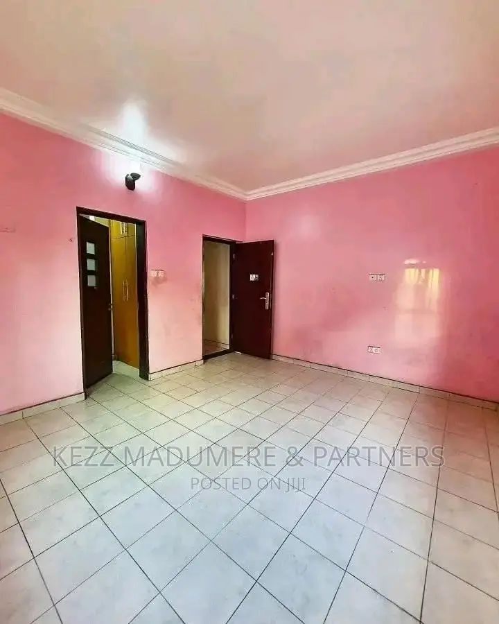 12bdrm Duplex in Inside An Estate At, Port-Harcourt for sale in Port-Harcourt