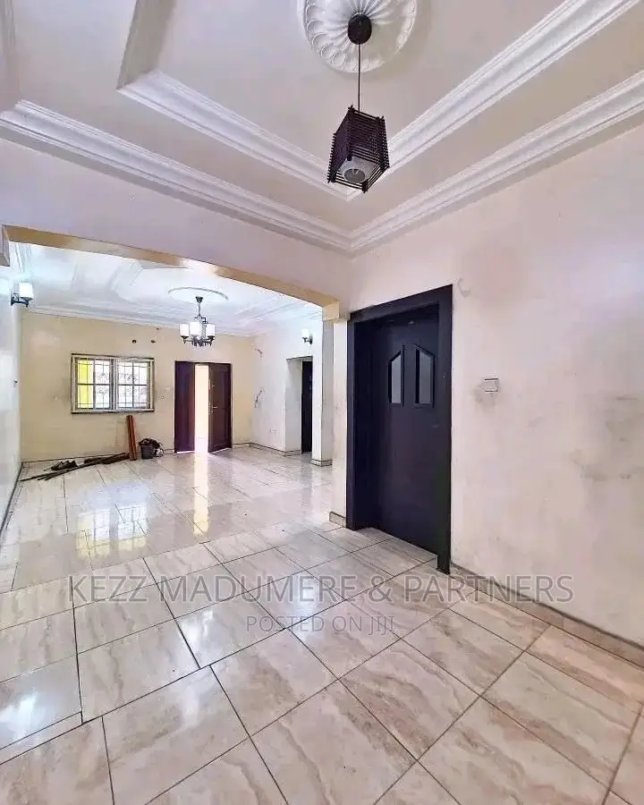 12bdrm Duplex in Inside An Estate At, Port-Harcourt for sale in Port-Harcourt