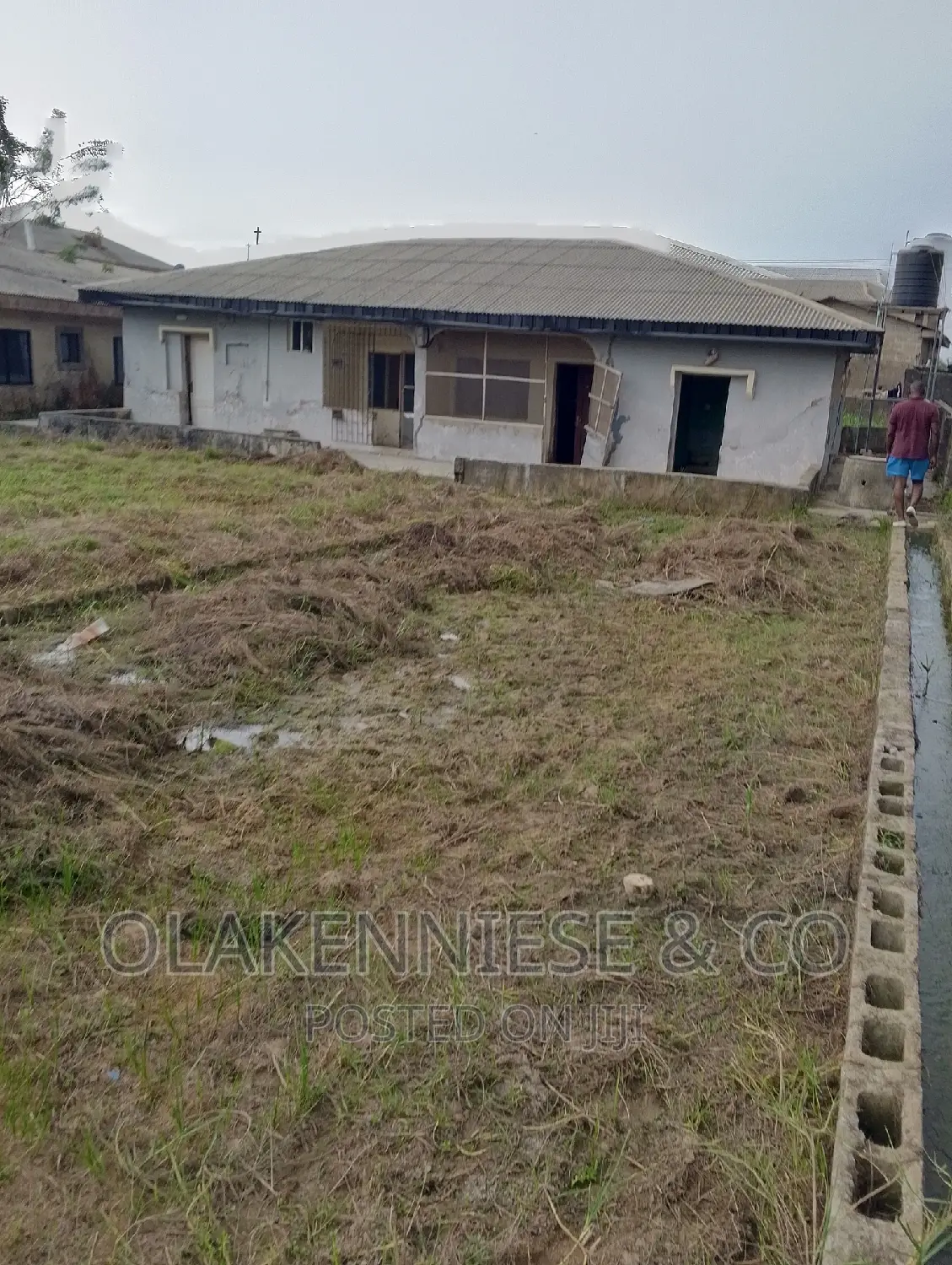 3bdrm Bungalow in Isawo, Agric for sale in Agric