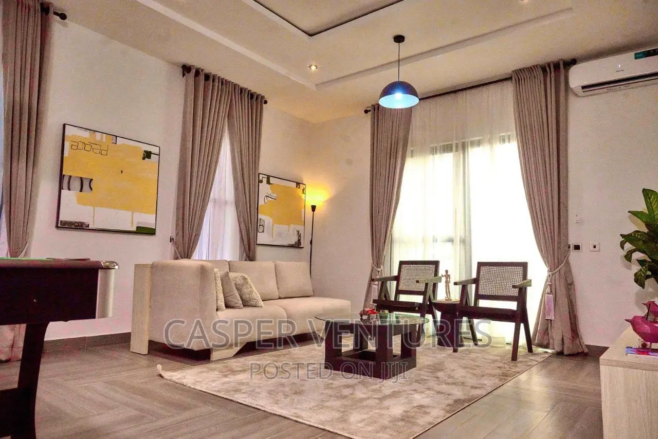 Fancy and Colorful 2-Bedroom in Lekki Phase 1