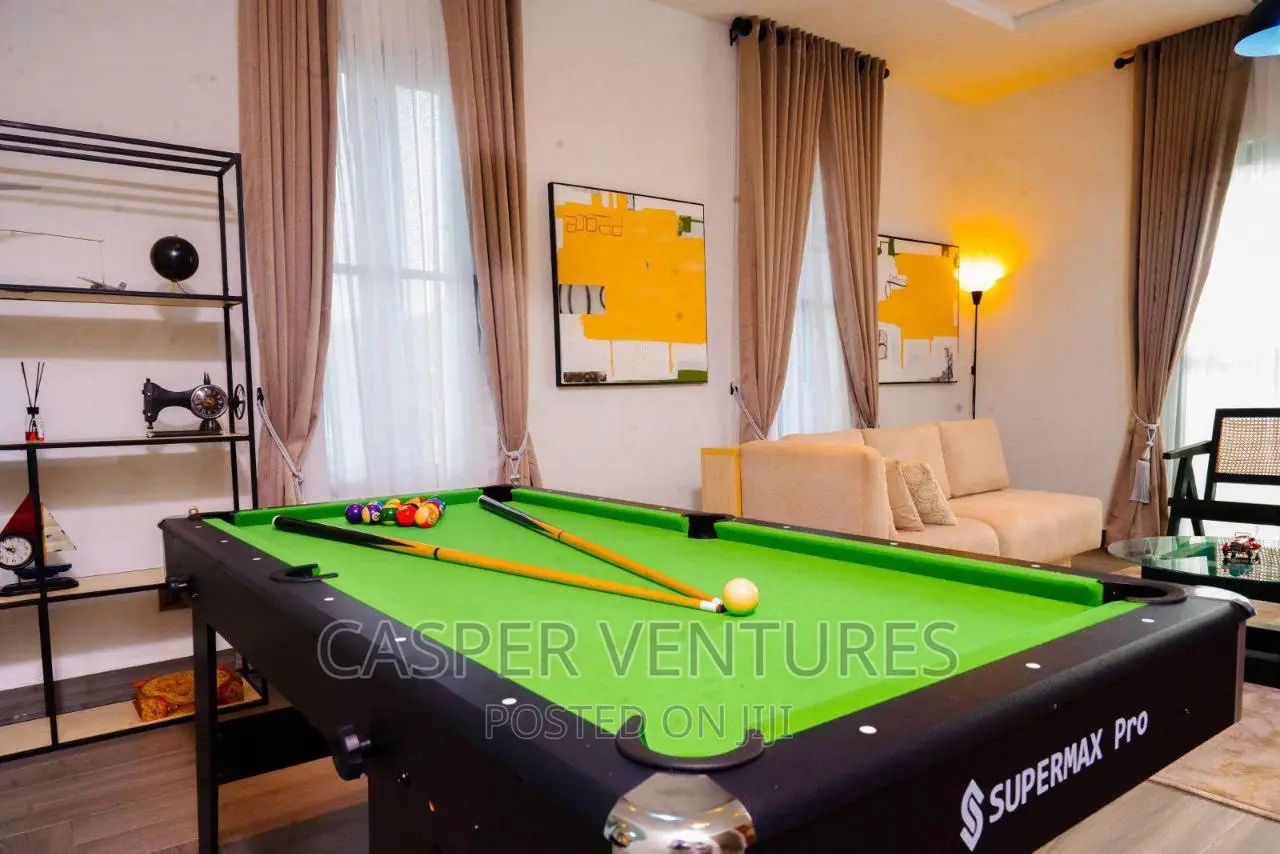 Fancy and Colorful 2-Bedroom in Lekki Phase 1
