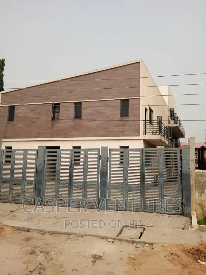 1bdrm Room & Parlour in Igboefon for rent in Igbo-efon