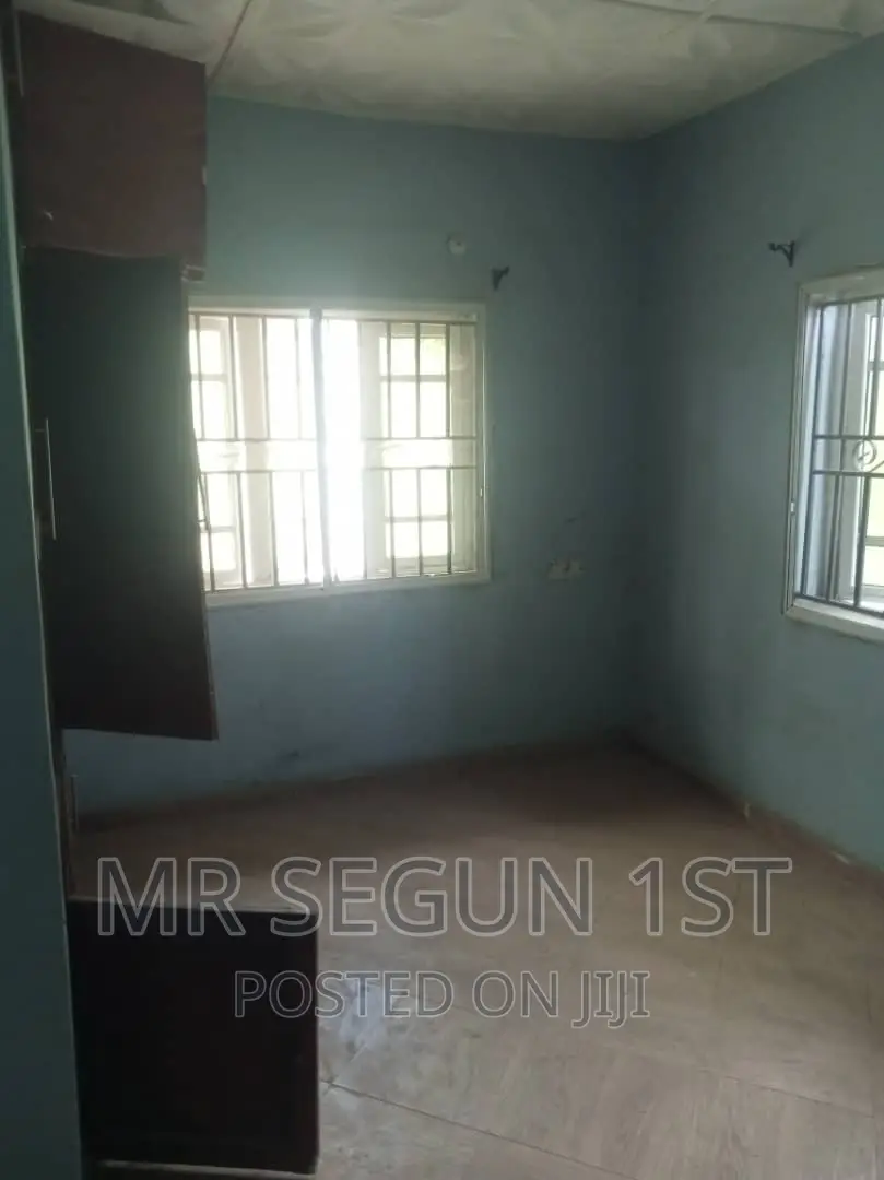 2bdrm Bungalow in Peace Estate, Akala Express for sale in Akala Express