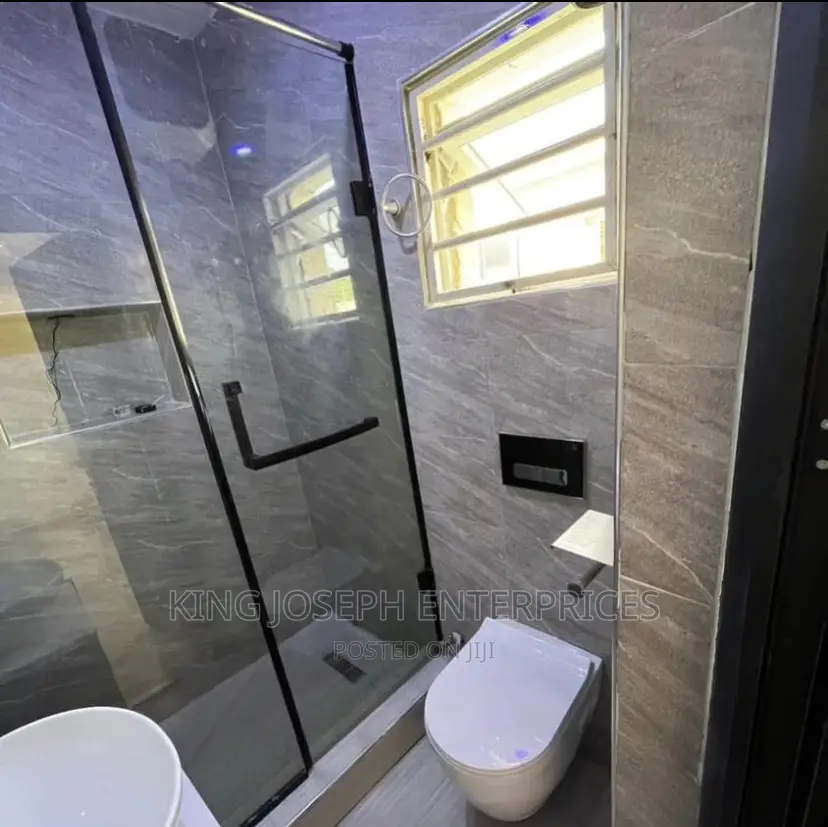 3bedroom Duplex Brains and Hammers City Lifecamp in Life Camp