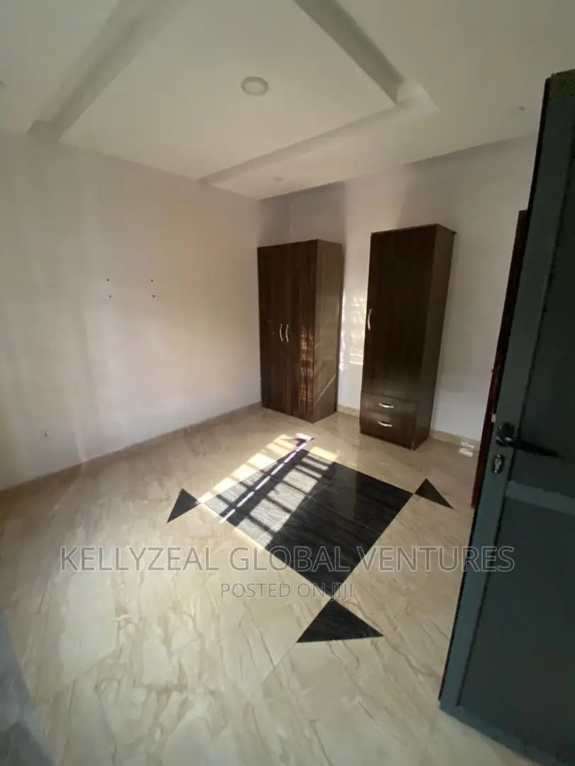 Mini Flat in Greenfield Estate, Ago Palace for rent in Ago Palace