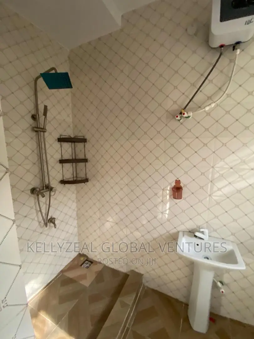 Mini Flat in Greenfield Estate, Ago Palace for rent in Ago Palace