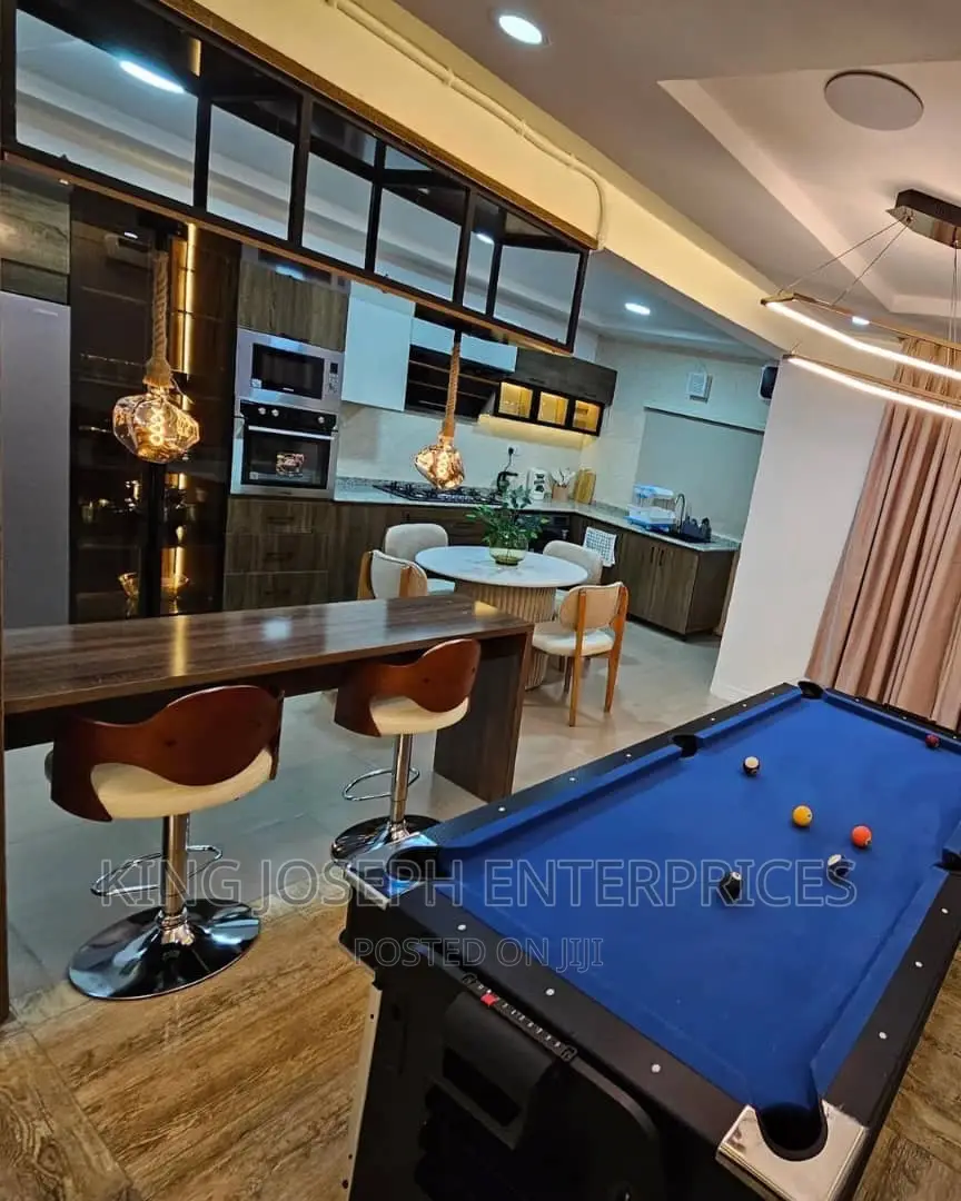 High Luxury 3bedroom Apartment Wuye With Snooker in Wuye