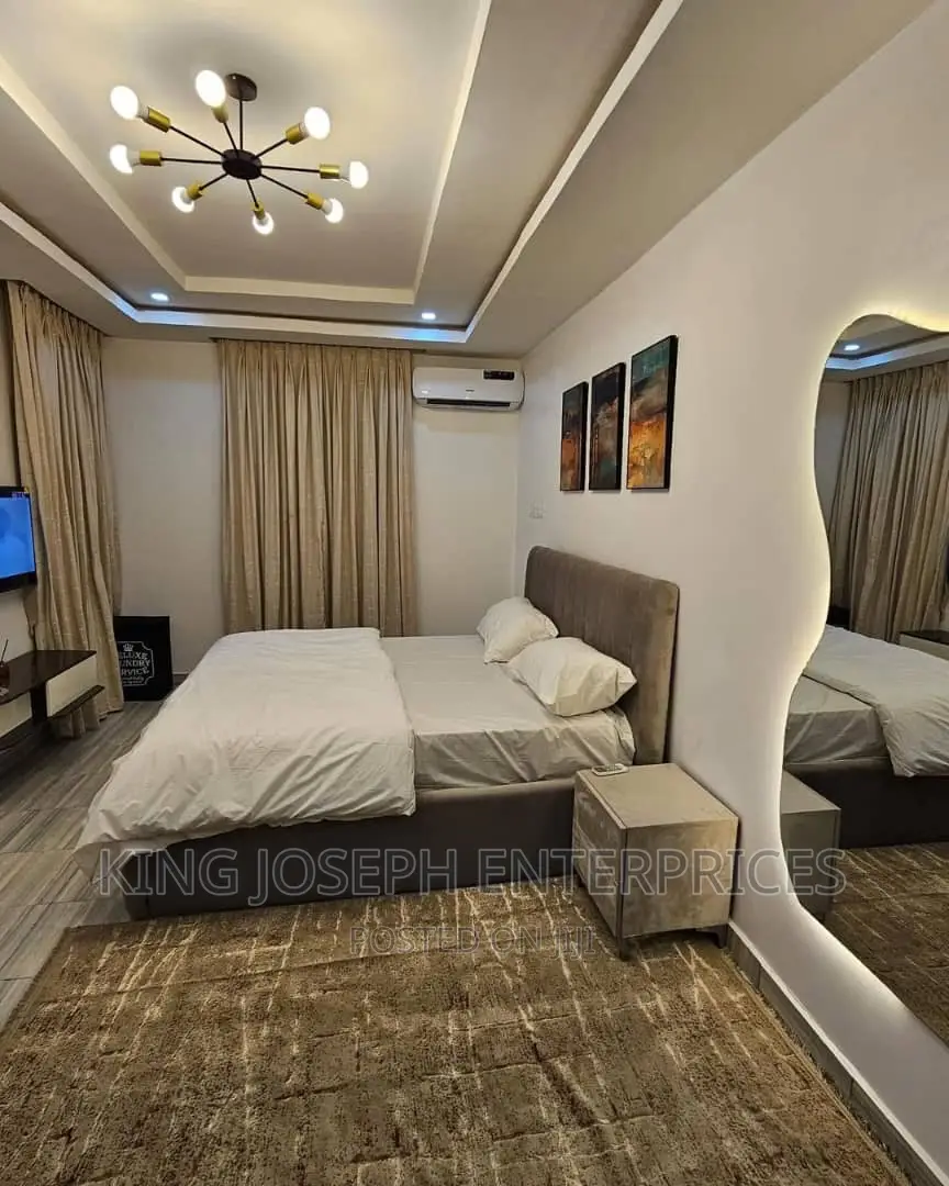 High Luxury 3bedroom Apartment Wuye With Snooker in Wuye