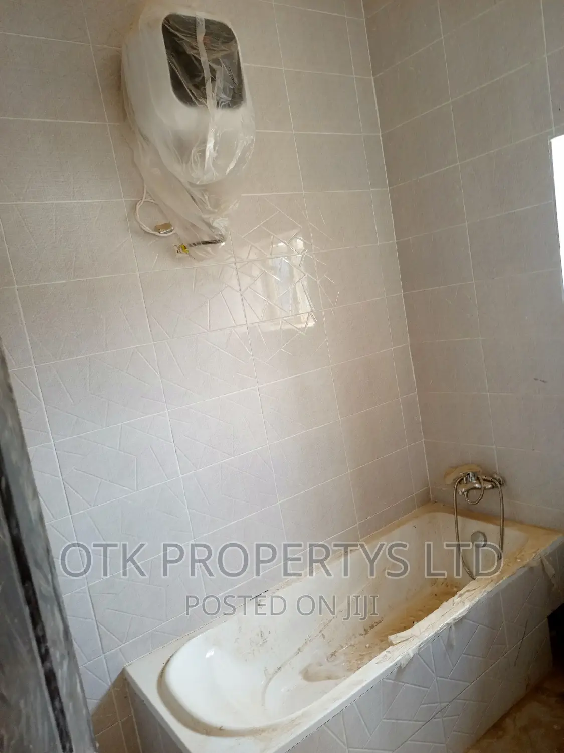 2bdrm Block of Flats in Fo1, Kubwa for rent in Kubwa