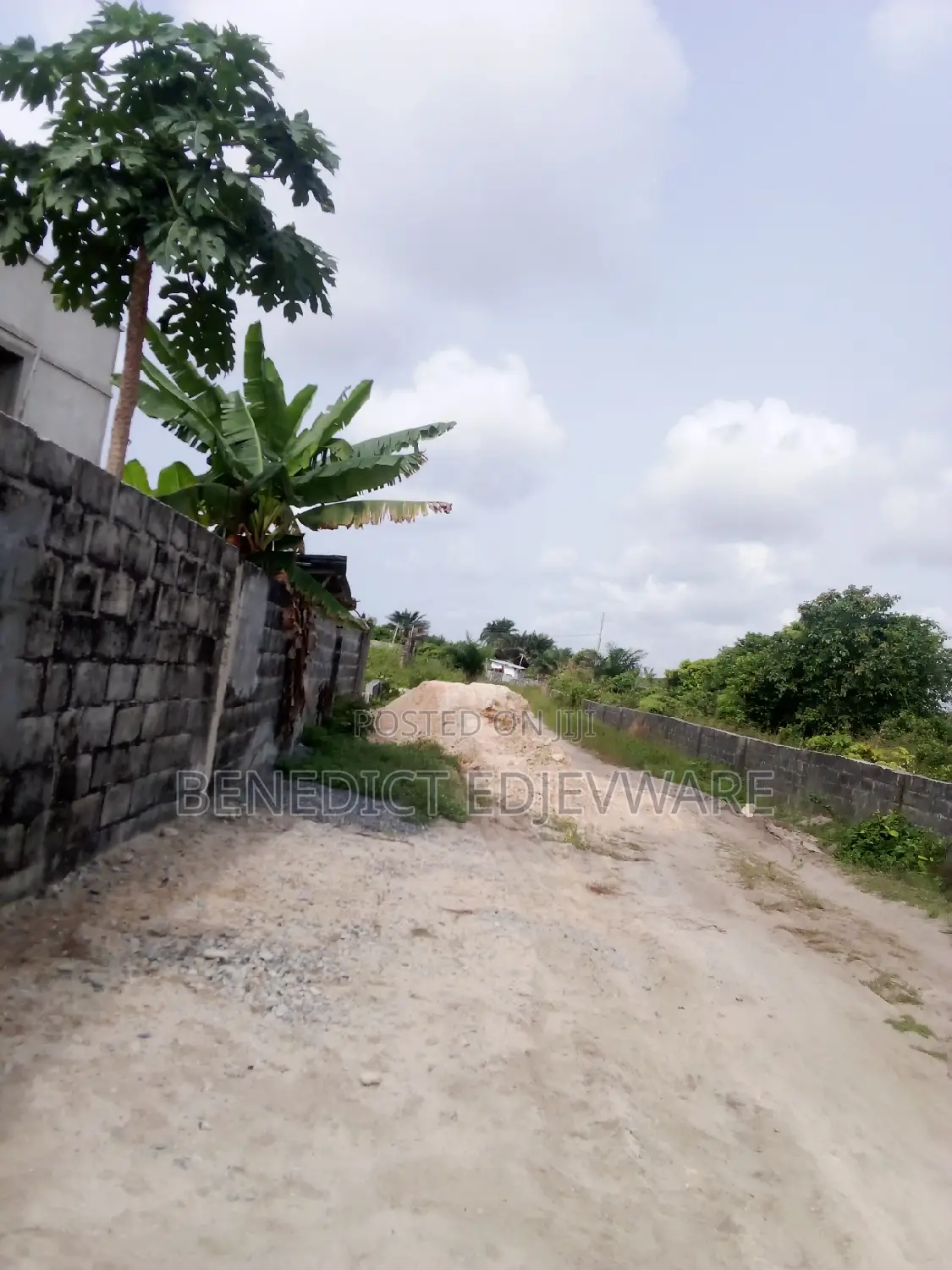 Family Reciept Deed of Agreement and Register Survey Plan in Awoyaya