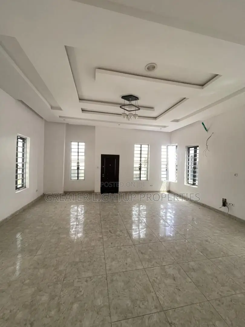 Furnished 5bdrm Duplex in Osapa London, Lekki Phase 1 for sale in Lekki Phase 1
