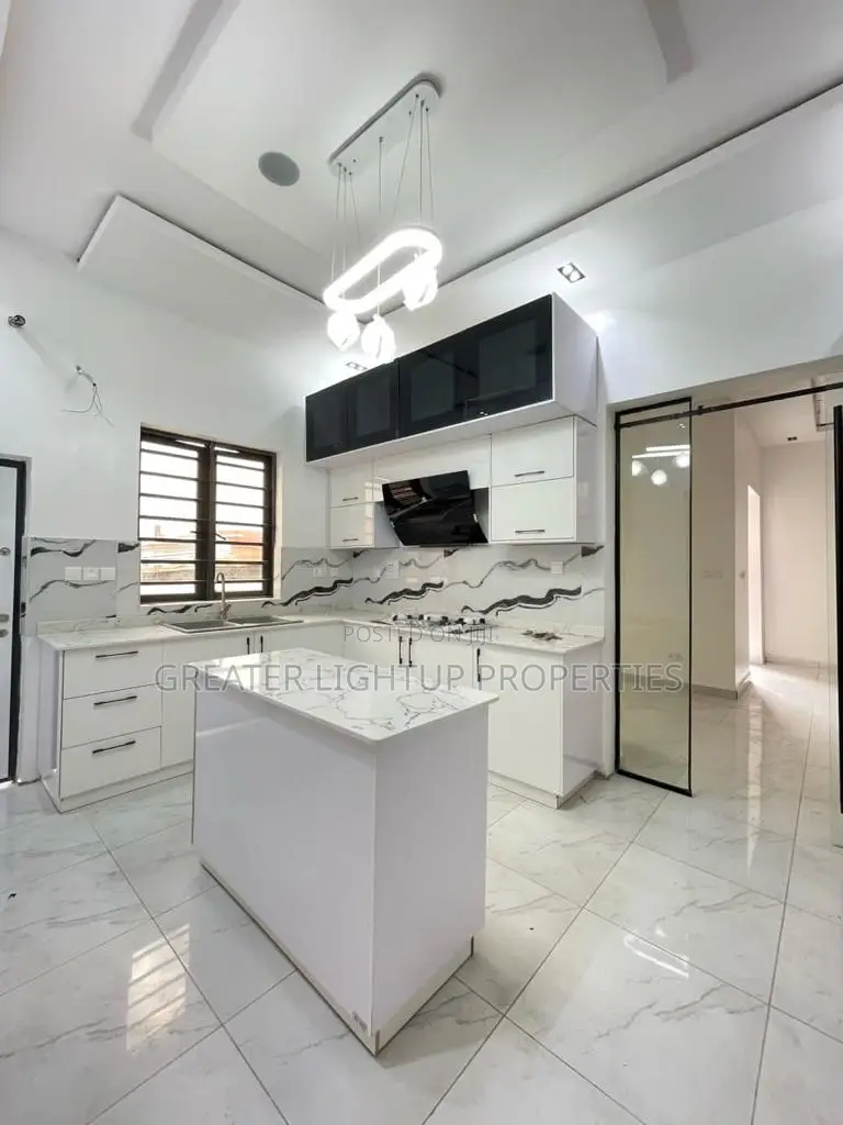 Furnished 4bdrm Duplex in Ikota Estate, Lekki for sale in Lekki
