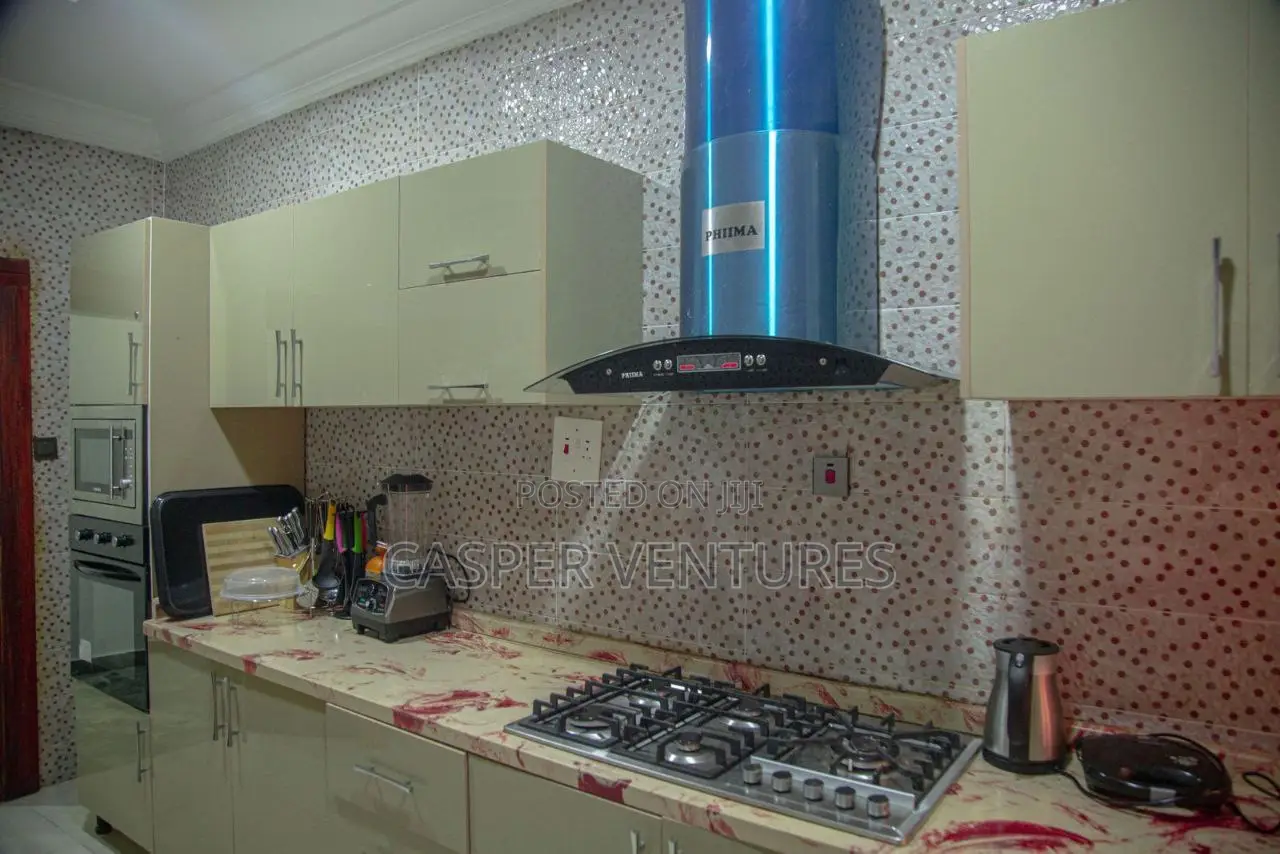Furnished 3bdrm Apartment in Freedom Way, Lekki Phase 1 for rent in Lekki Phase 1