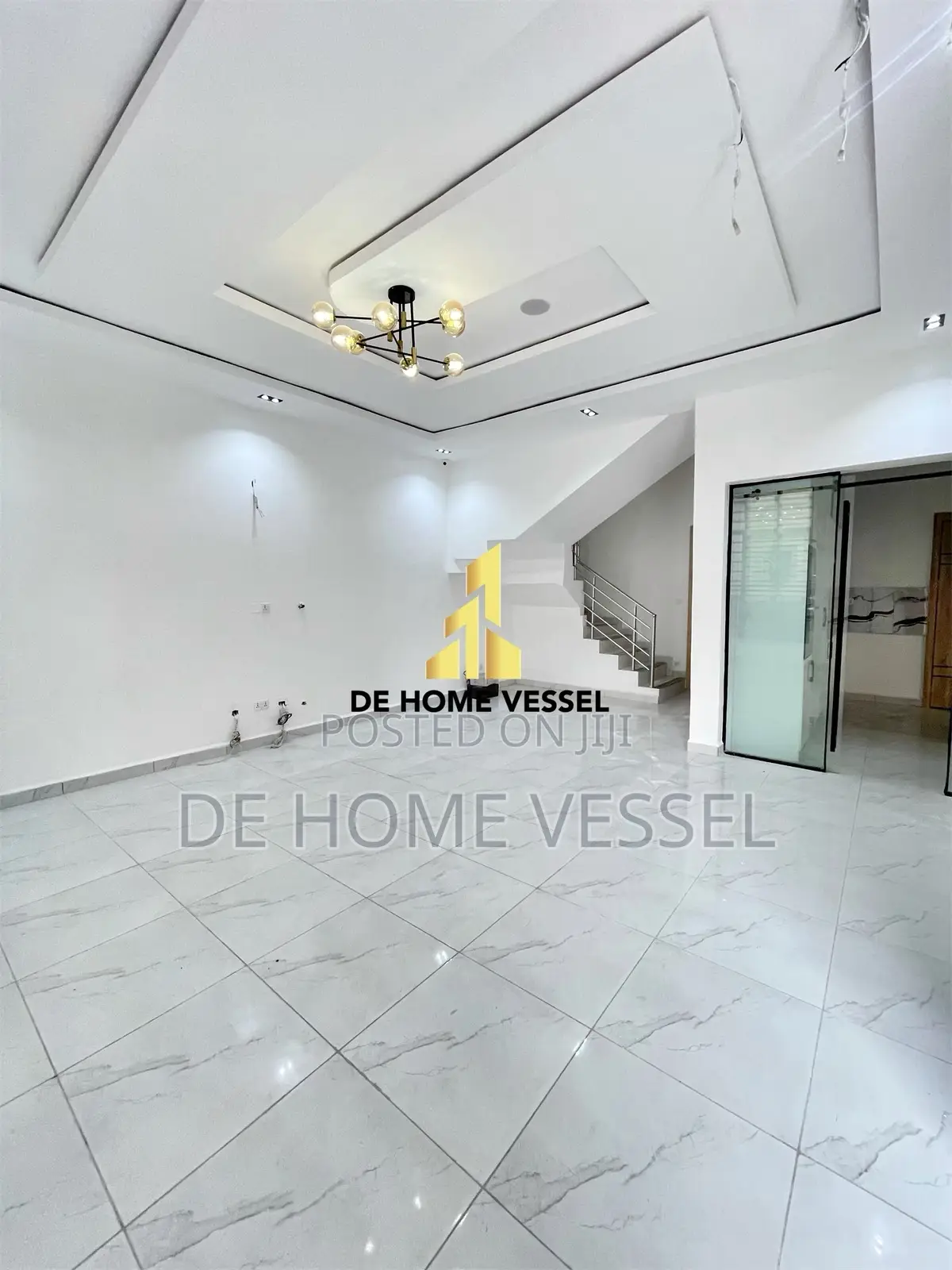 4bdrm Duplex in Ikota for sale in Ikota