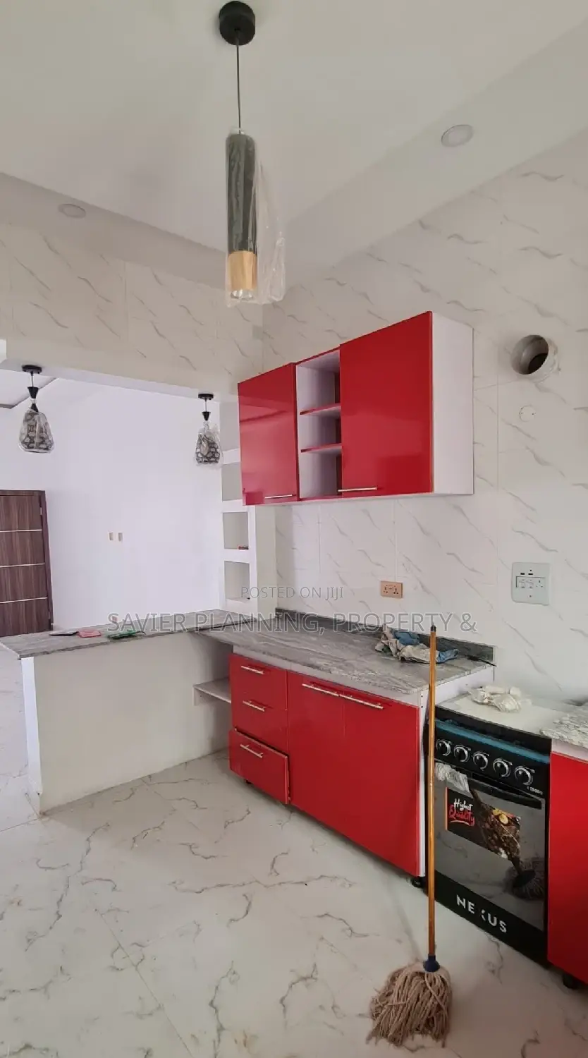 Furnished 2bdrm Bungalow in Resort And Estate, Pakuro for sale in Pakuro