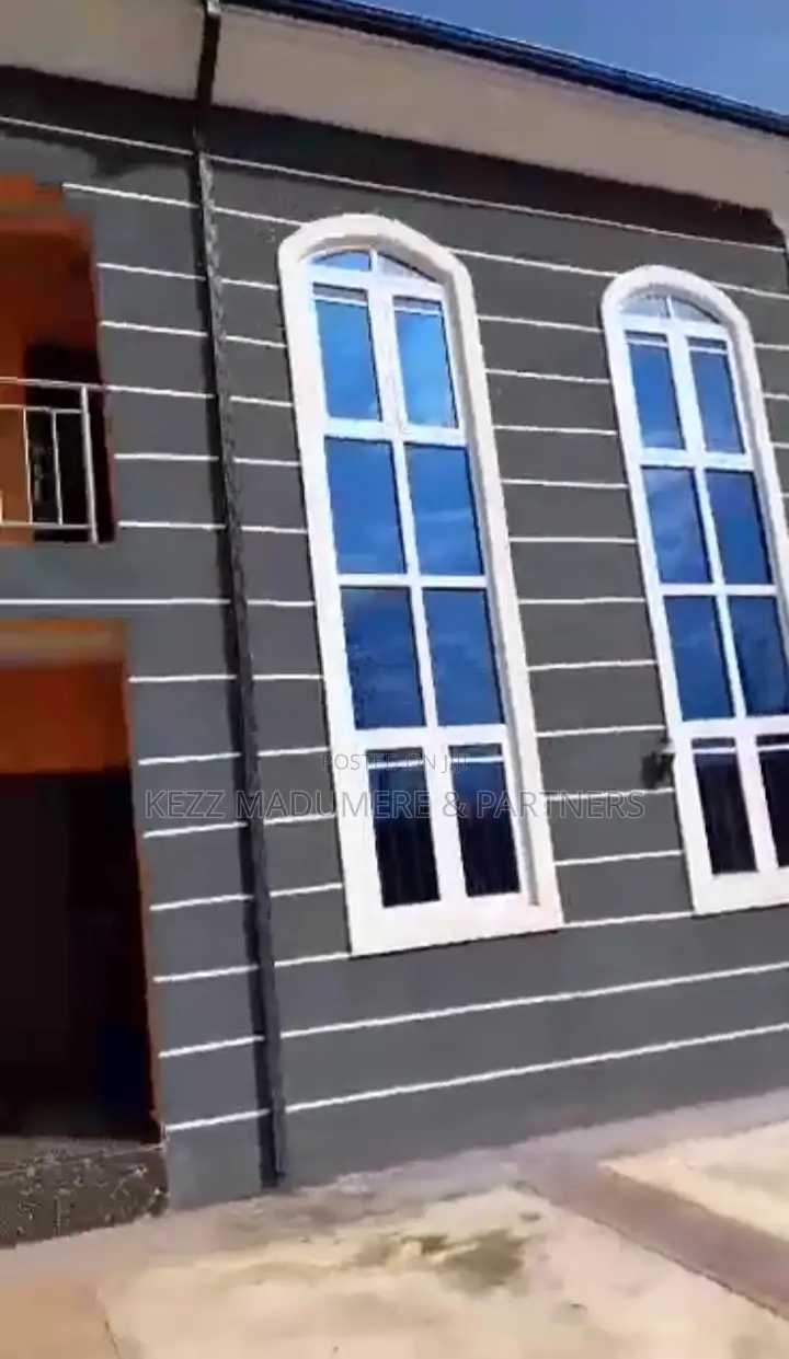 4bdrm Duplex in City Centre, Owerri, for sale in Owerri