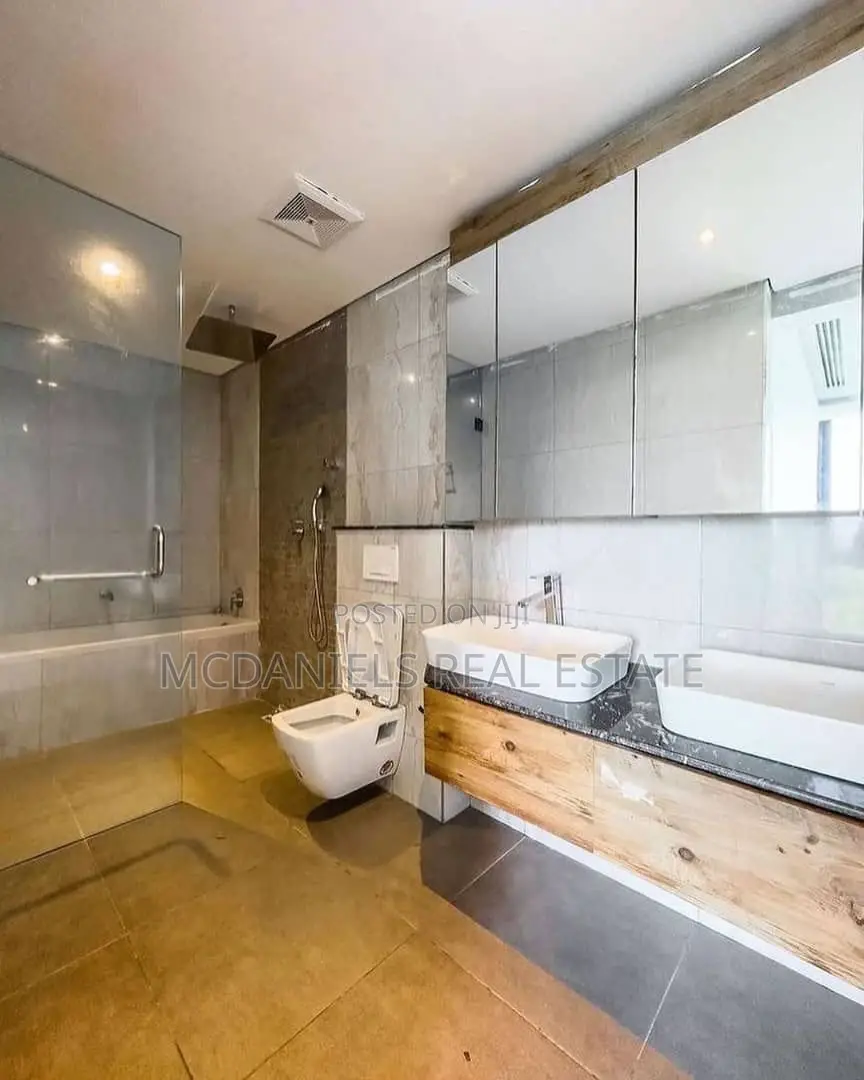 3bdrm Apartment in Old Ikoyi for sale in Old Ikoyi