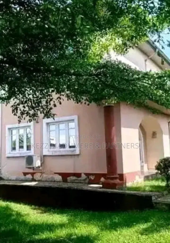 5bdrm Duplex in Ozuoba Gra, Port for sale in Port-Harcourt