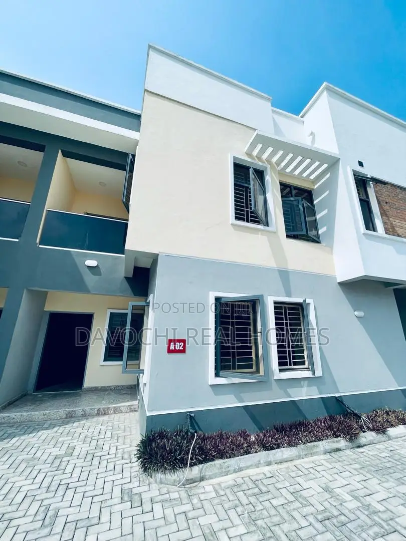 4bdrm Duplex in Chevron Conservation, Lekki for rent in Lekki