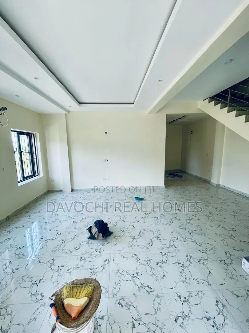 4bdrm Duplex in Chevron Conservation, Lekki for rent in Lekki