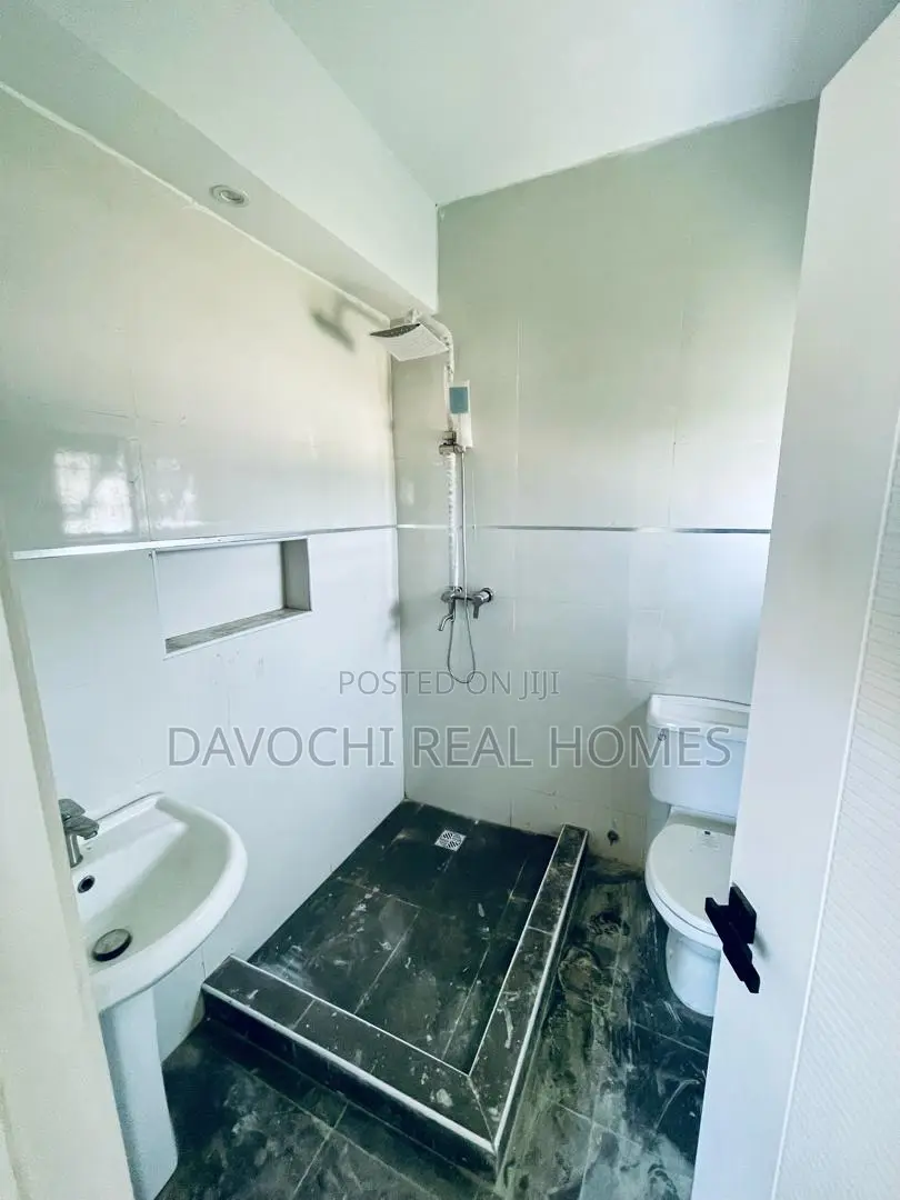 4bdrm Duplex in Chevron Conservation, Lekki for rent in Lekki