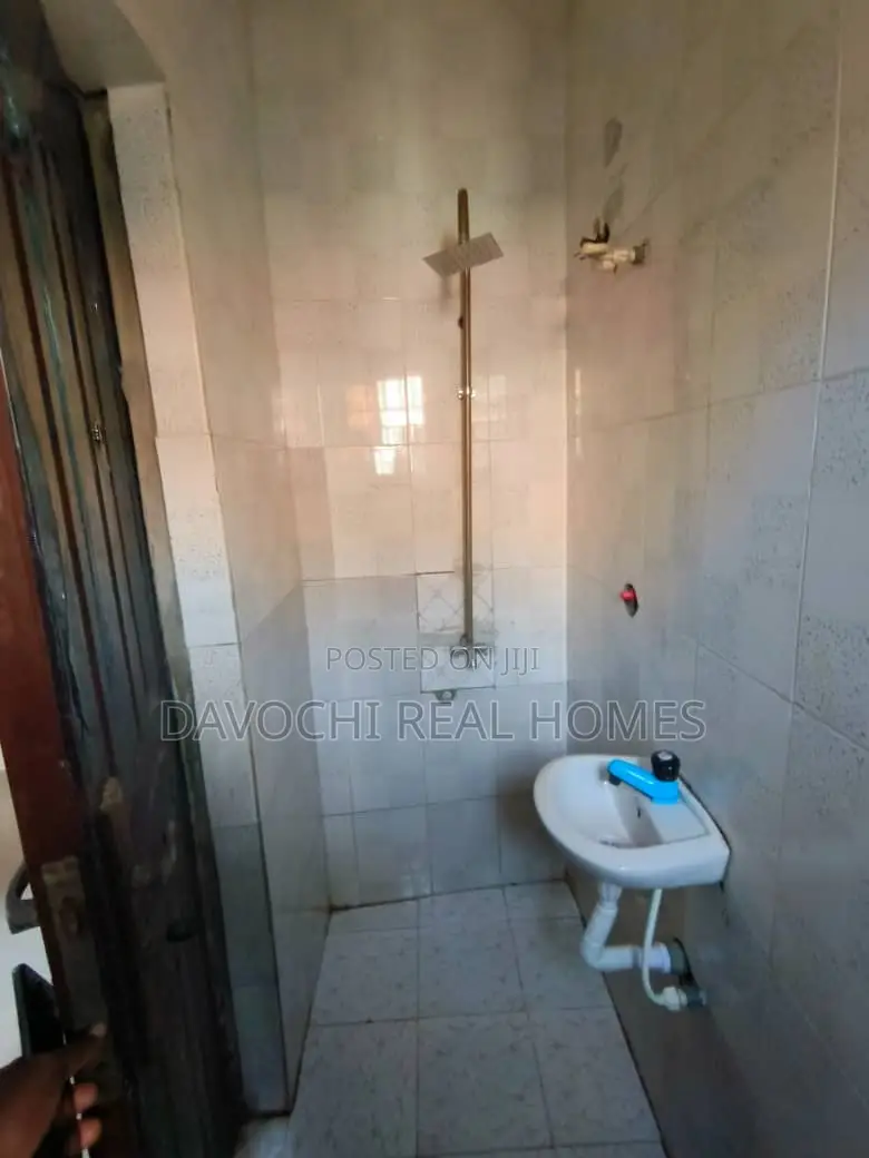 2bdrm Apartment in Behind Fara Pack, Ajah for rent in Ajah