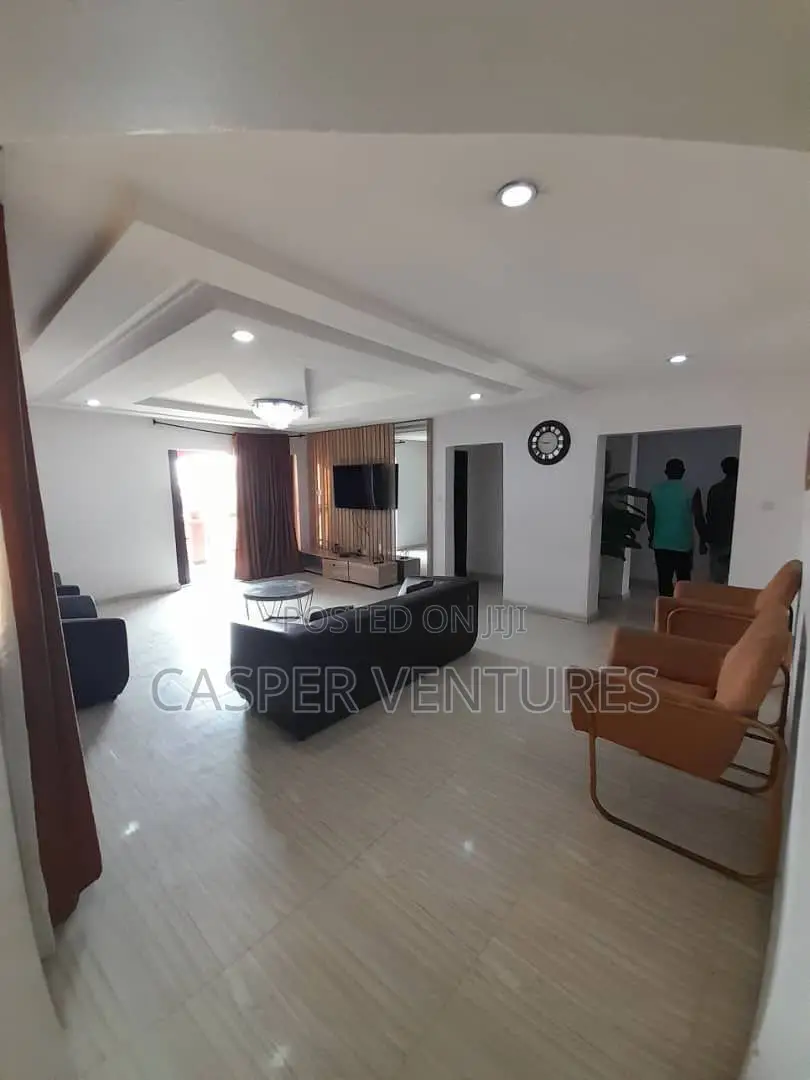 Furnished 3bdrm Apartment in Adeola, Victoria Island for rent in Victoria Island