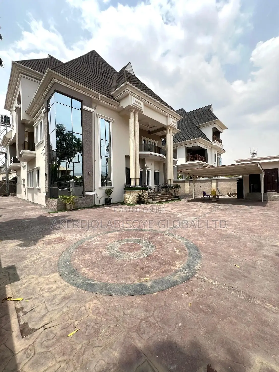6bdrm Duplex in Gwarinpa Main for rent in Gwarinpa