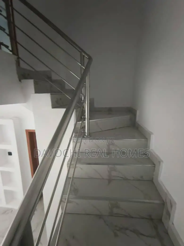 2bdrm Duplex in Ajah-Lekki for rent in Ajah