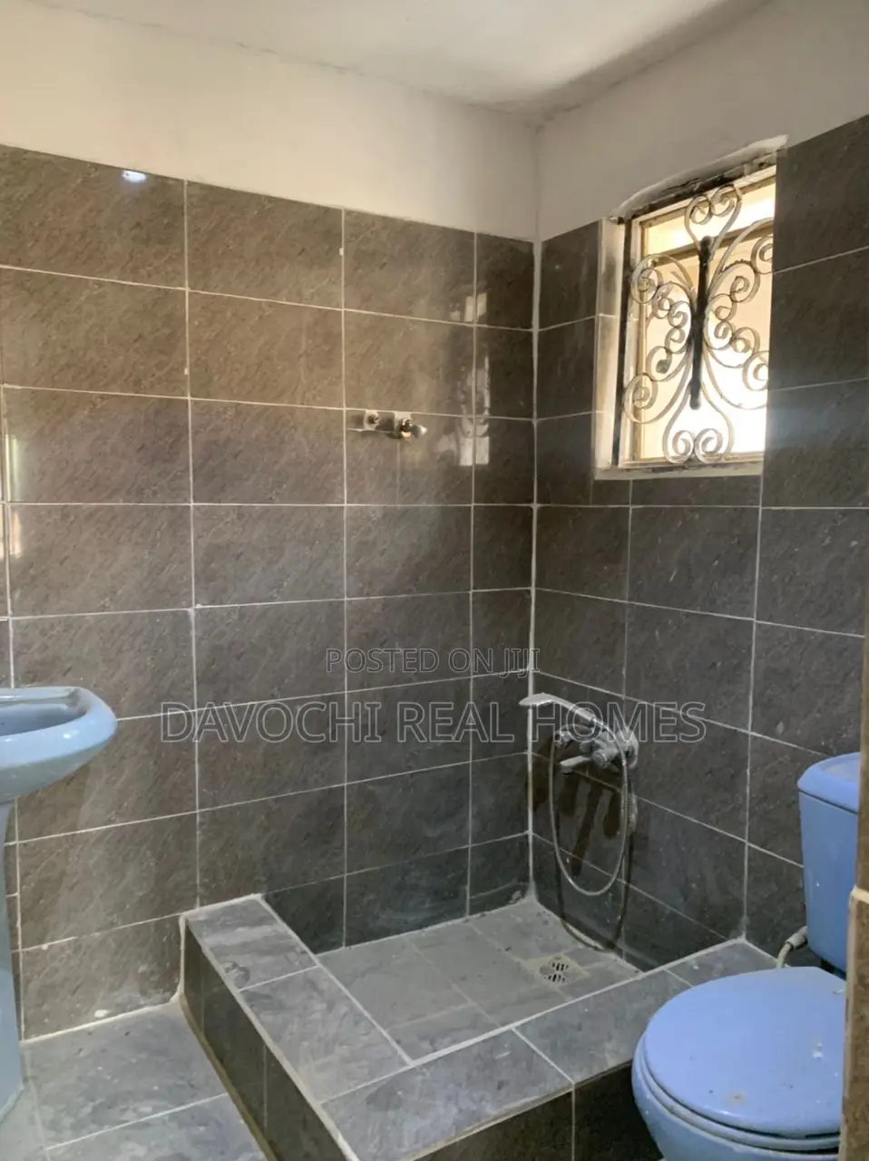 Mini Flat in Lekki Phase One for rent in Lekki