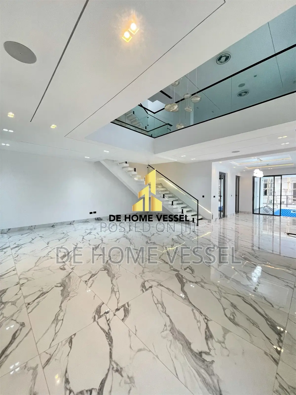 5bdrm Duplex in Ikate for sale in Ikate