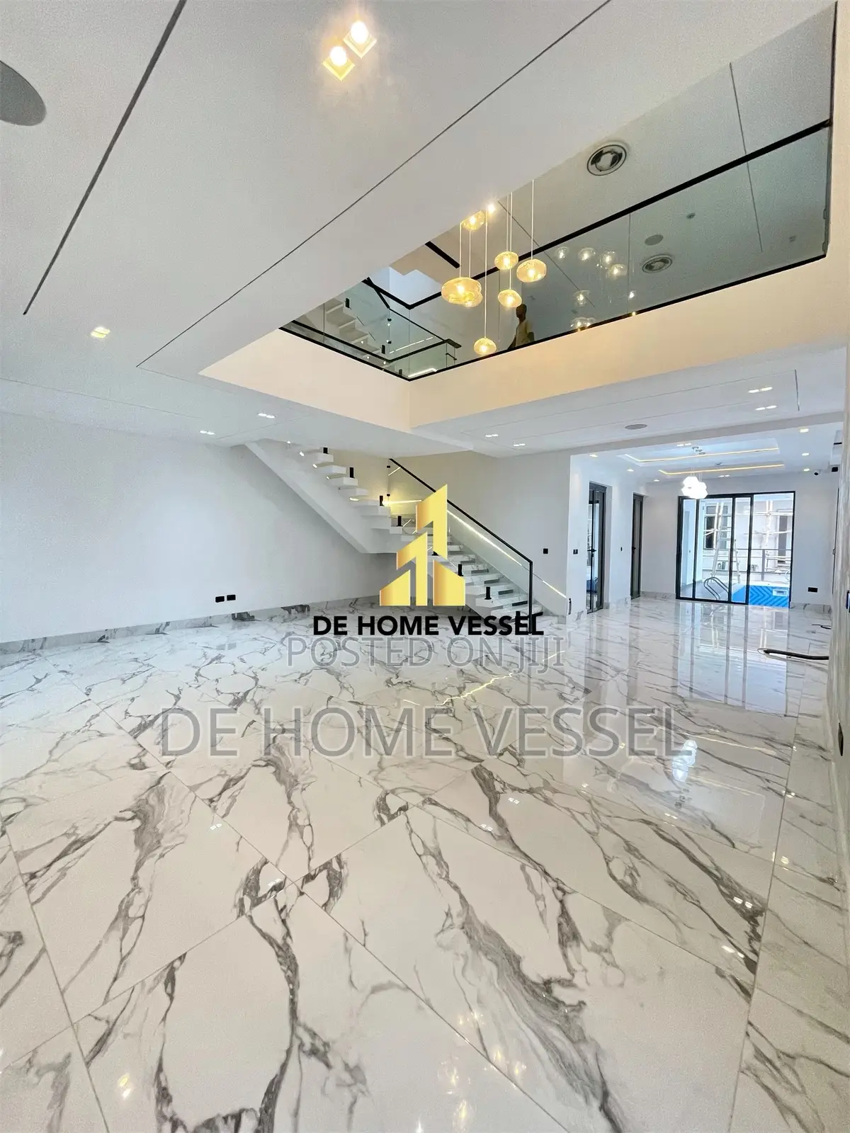 5bdrm Duplex in Ikate for sale in Ikate