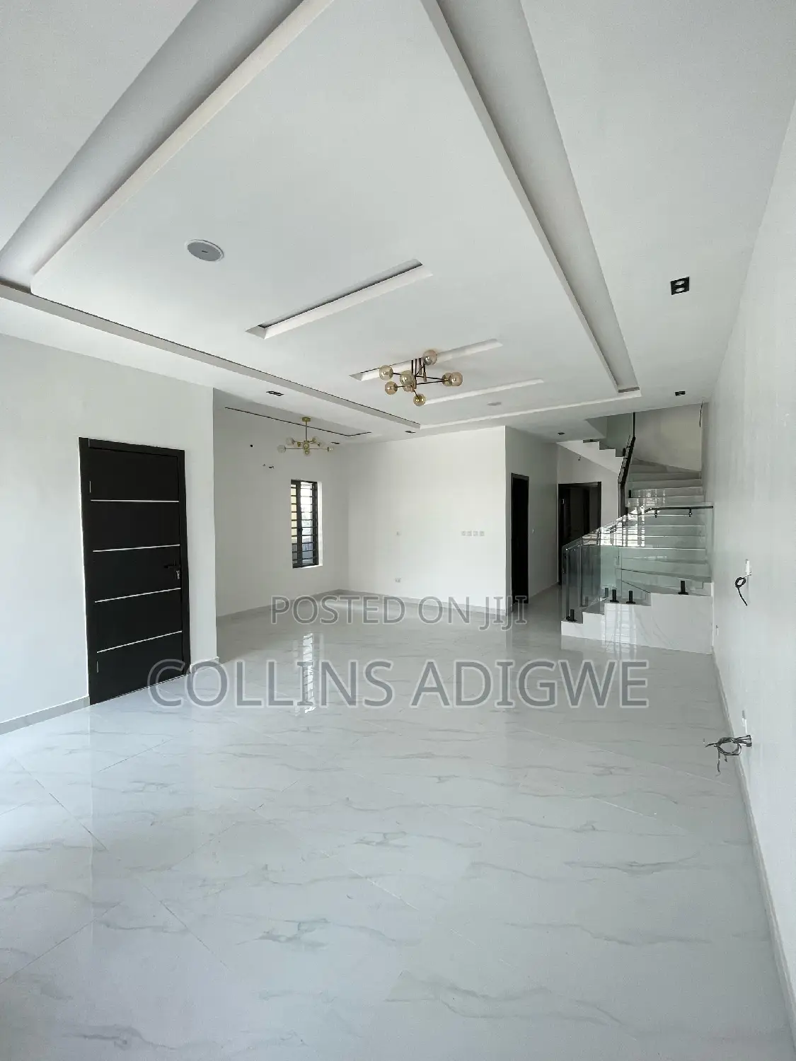 4bdrm Duplex in Chevron for sale in Chevron