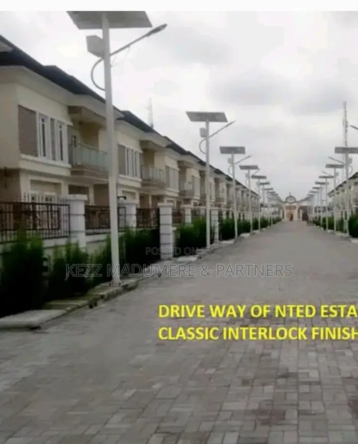 5bdrm Maisonette in Trans Amadi , Port for sale in Port-Harcourt