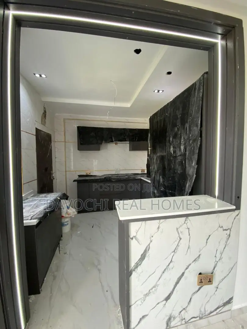 2bdrm Apartment in Ikate-Lekki for sale in Lekki