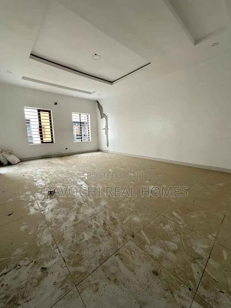 4bdrm House in Orchid Road Estate, Lekki for sale in Lekki