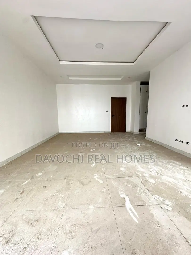 4bdrm House in Orchid Road Estate, Lekki for sale in Lekki