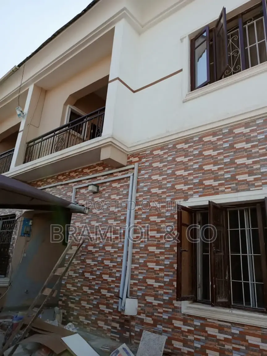 1bdrm Block of Flats in Lugbe District for rent in Lugbe District
