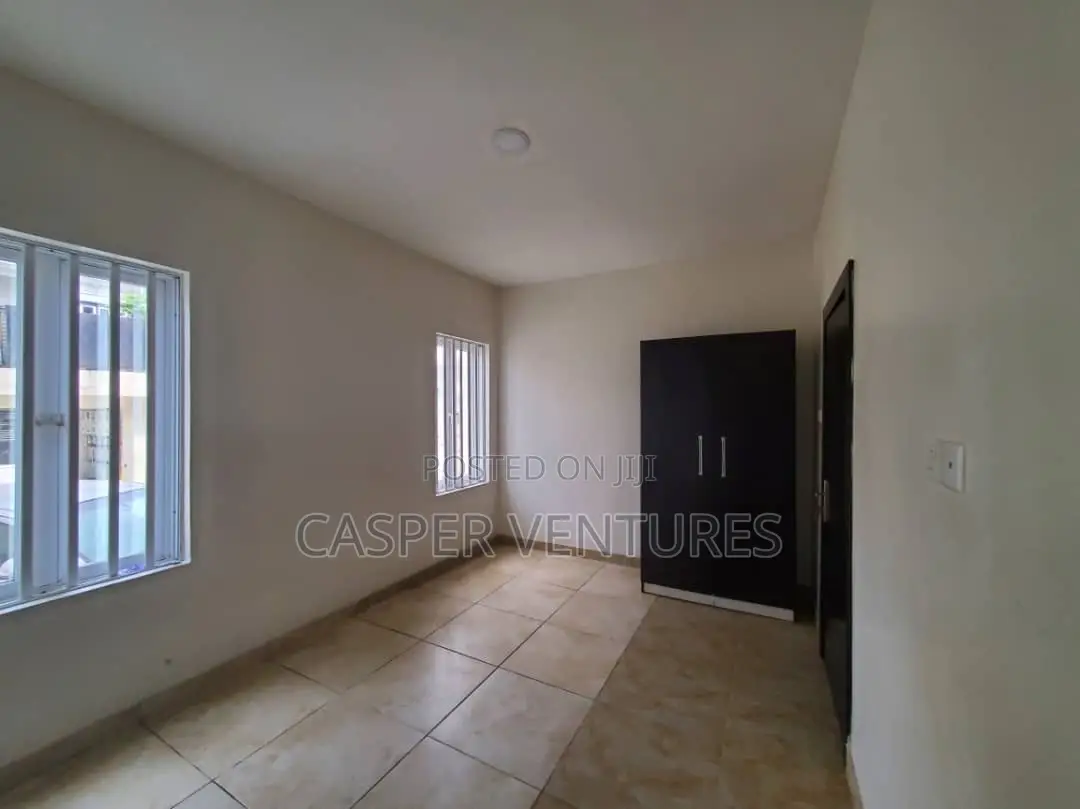 1bdrm Room & Parlour in Eletu, Osapa london for rent in Osapa london