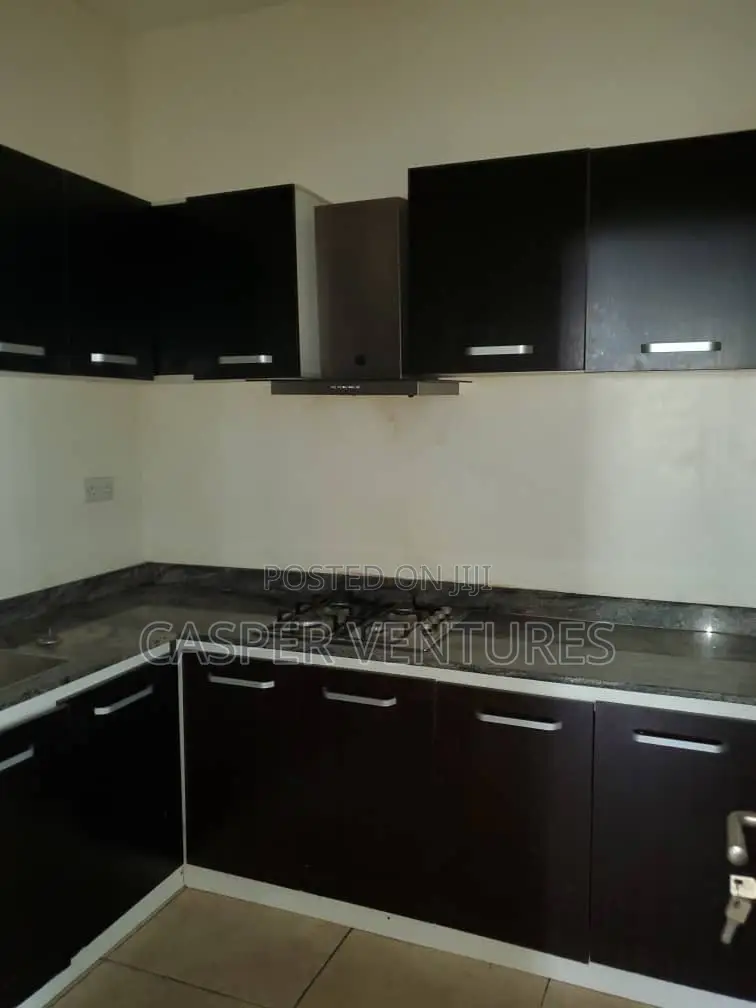 1bdrm Room & Parlour in Eletu, Osapa london for rent in Osapa london