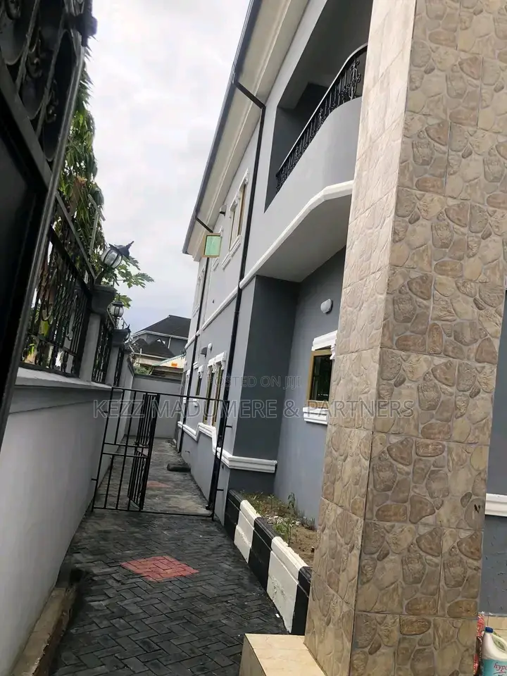 4bdrm Duplex in Inside An Estate,, Port-Harcourt for sale in Port-Harcourt