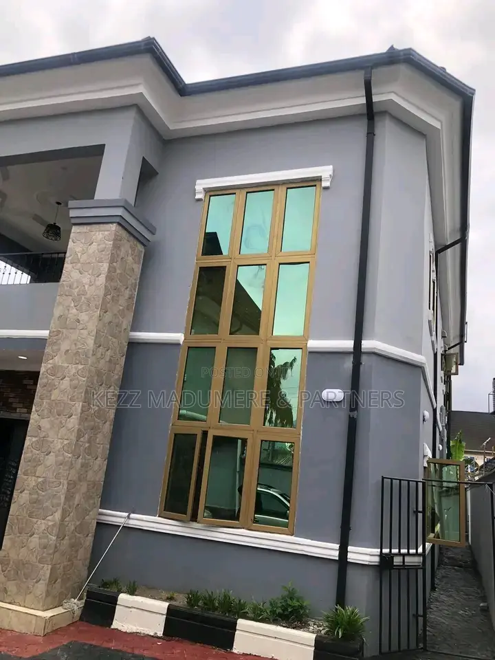 4bdrm Duplex in Inside An Estate,, Port-Harcourt for sale in Port-Harcourt