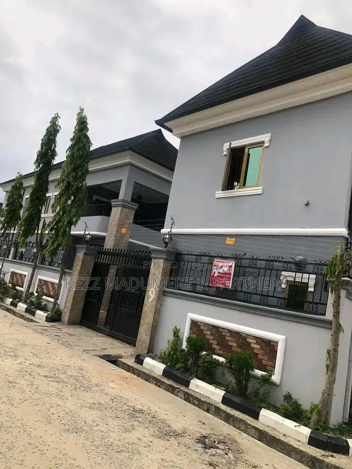 4bdrm Duplex in Inside An Estate,, Port-Harcourt for sale in Port-Harcourt
