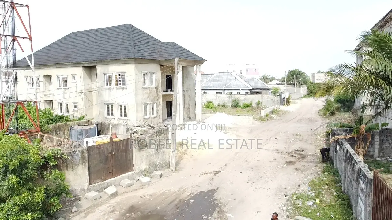 Prime Location! Build Your Dream Home in a Thriving Area in Awoyaya
