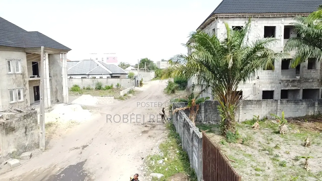 Prime Location! Build Your Dream Home in a Thriving Area in Awoyaya