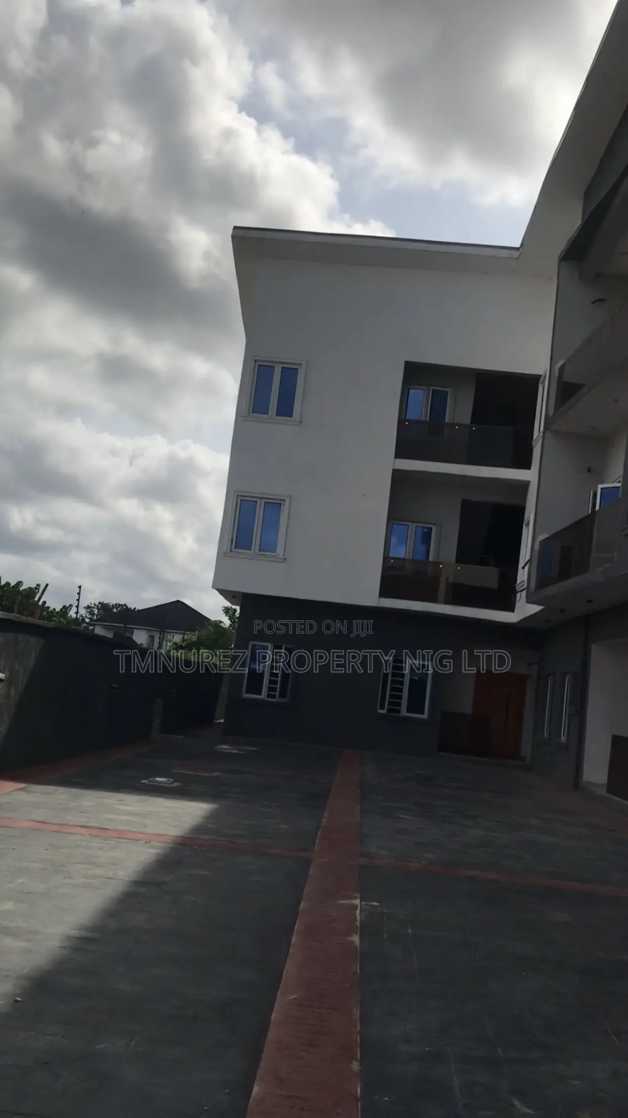 3bdrm Apartment in Ajah for sale in Ajah
