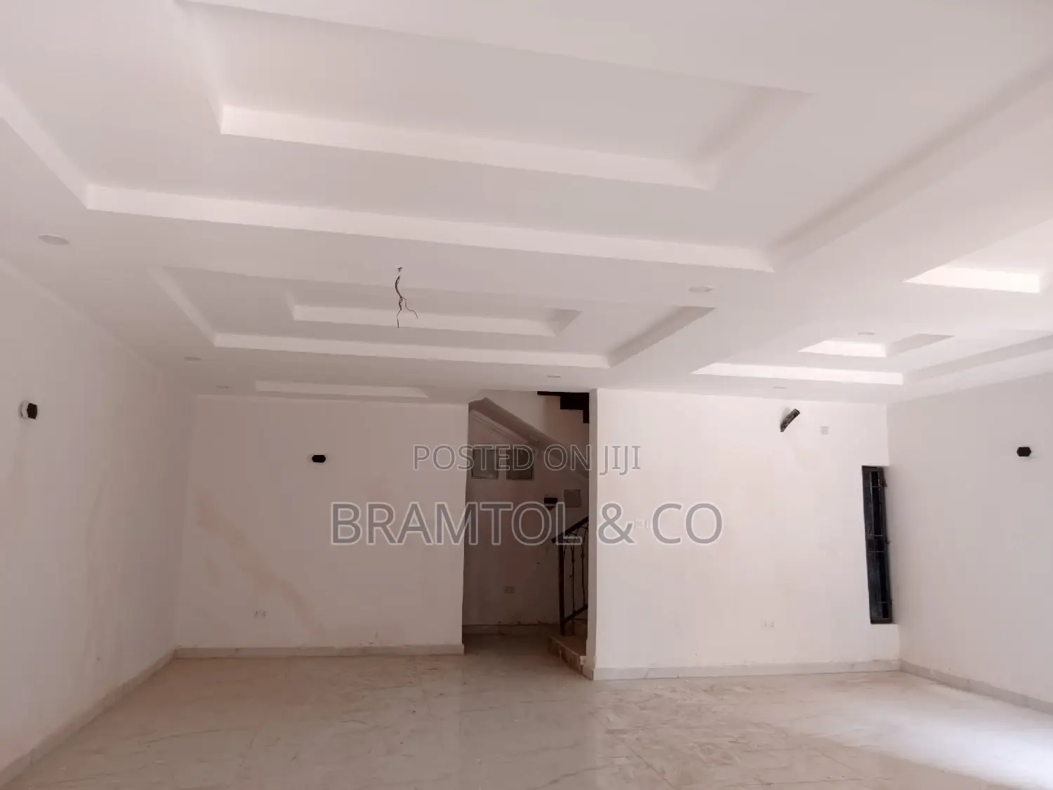 4bdrm Townhouse/Terrace in Jahi for Sale in Jahi