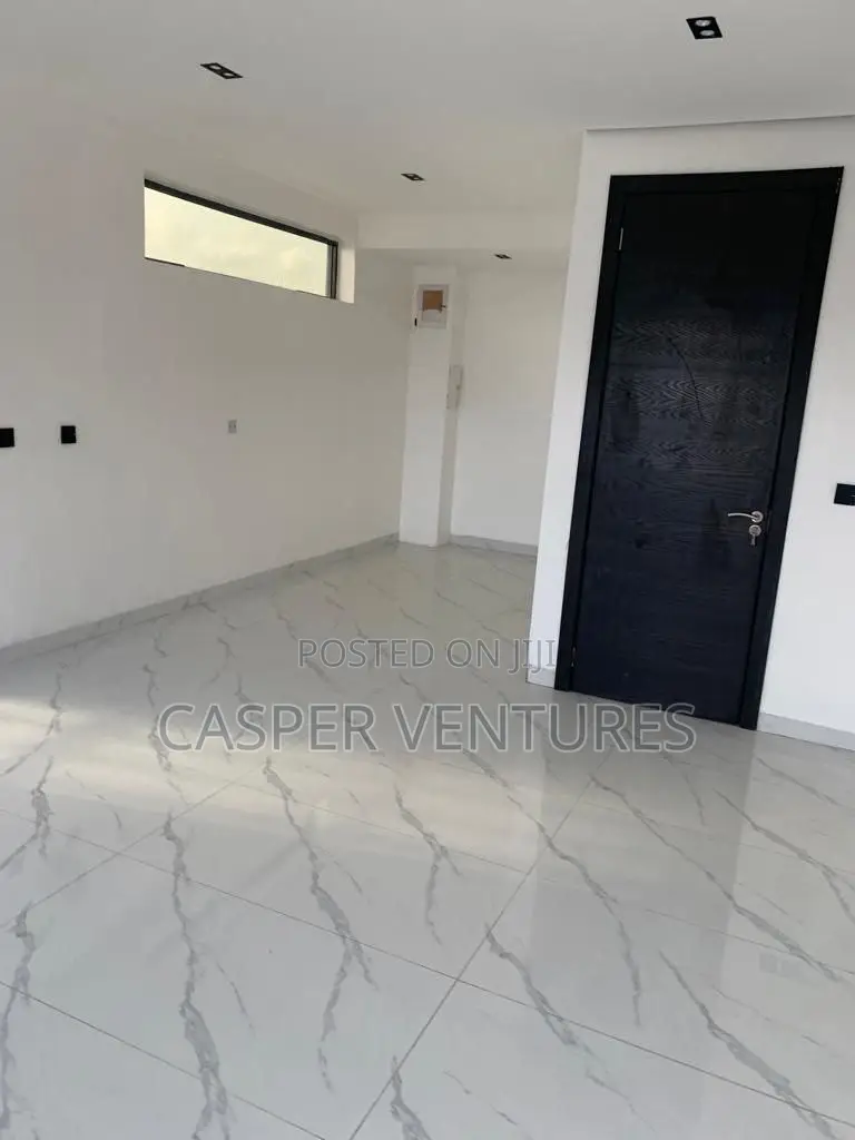 4bdrm Duplex in Ade, Lekki Phase 1 for rent in Lekki Phase 1