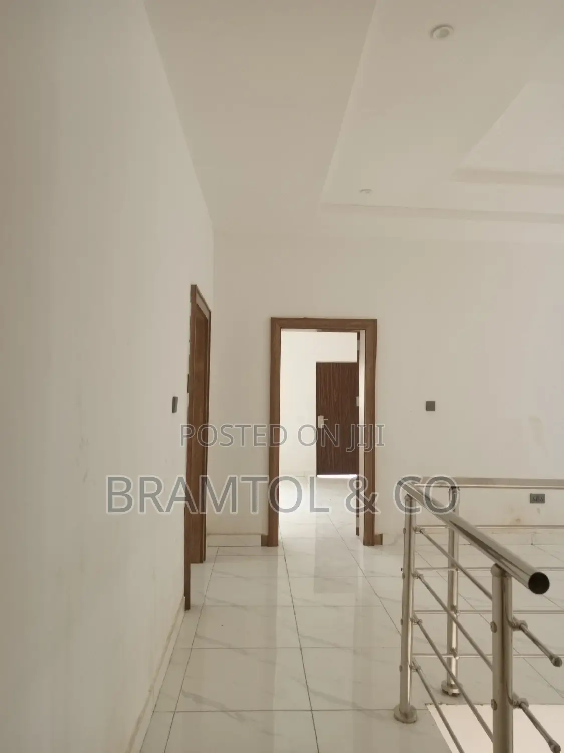 5bdrm Duplex in Jahi for sale in Jahi